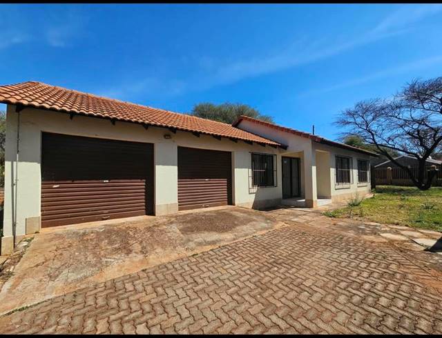 3 BEDROOM HOUSE FOR SALE IN THABAZIMBI